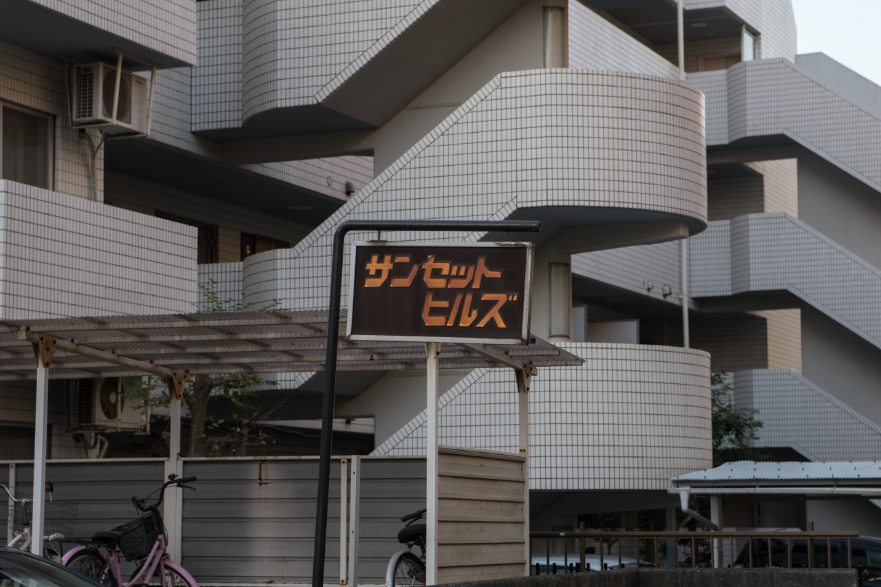 Archillect ID 408865