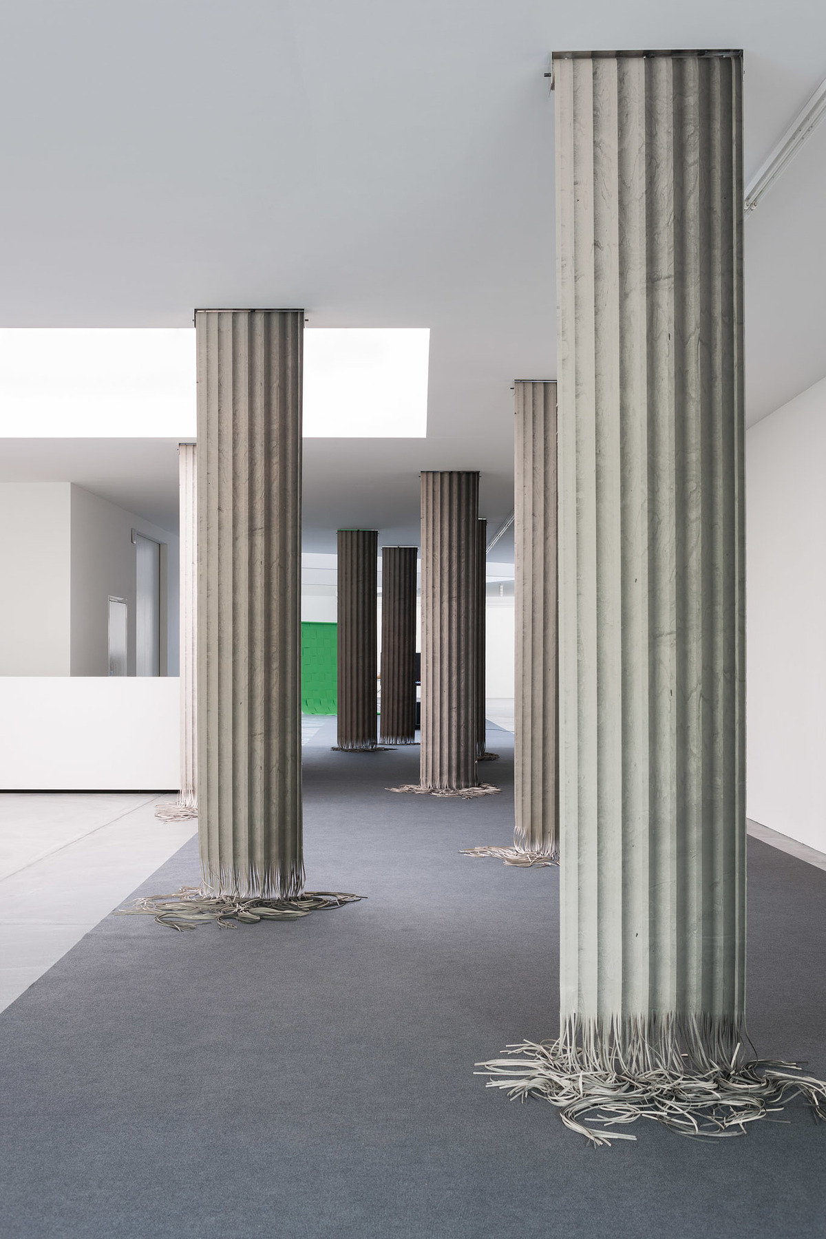 Archillect ID 408916