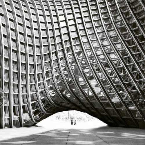 Archillect Archive ID 409120