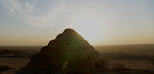 Archillect ID 409557