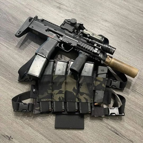 Archillect ID 409569