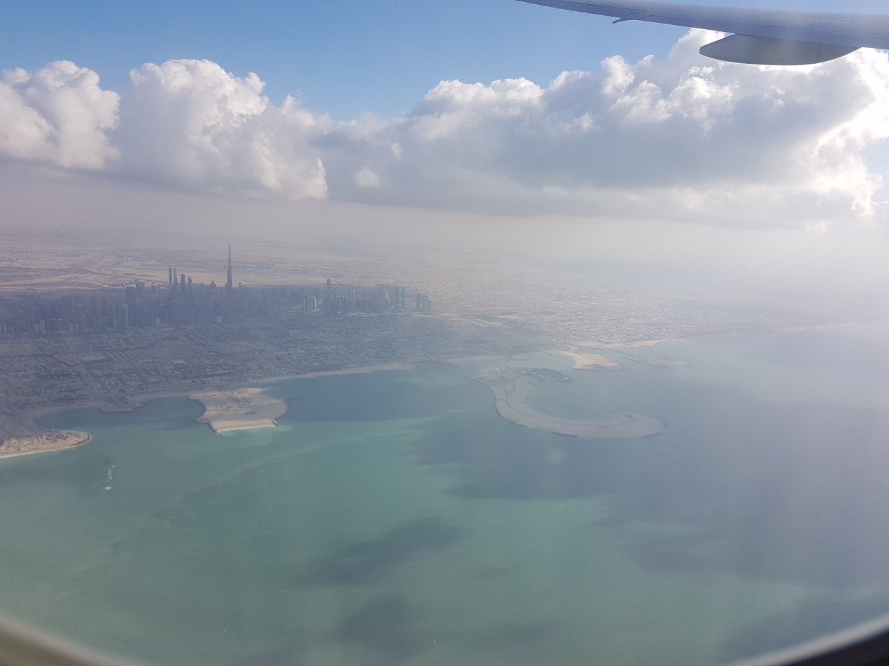 Archillect ID 409586