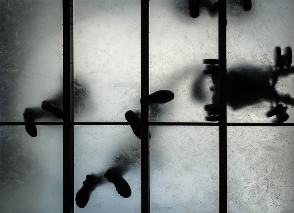 Archillect ID 409641