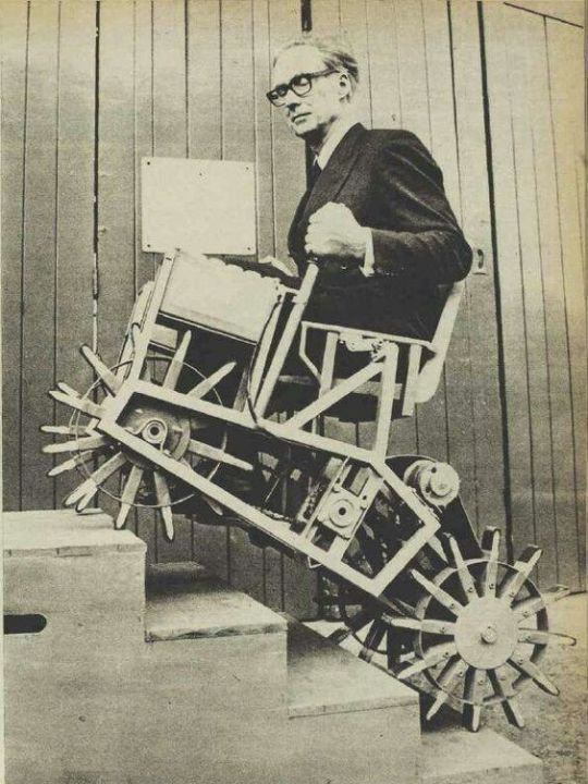 Archillect ID 409727