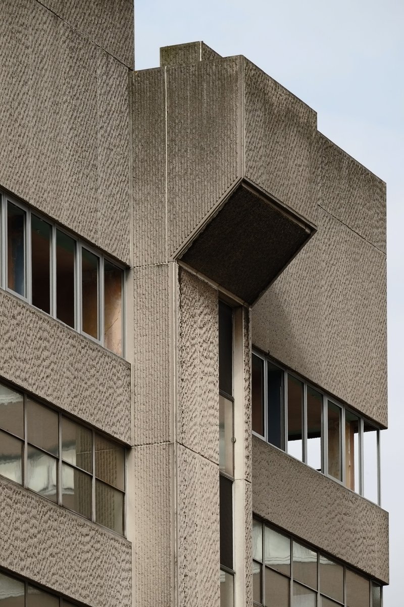 Archillect ID 409795