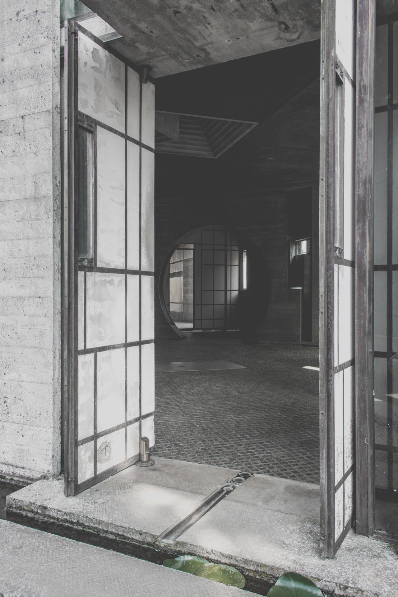 Archillect ID 409978