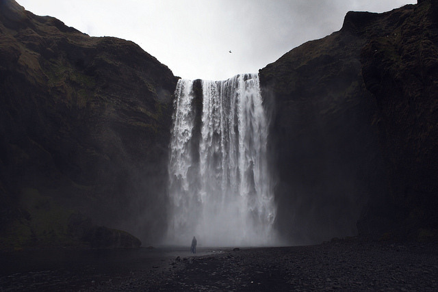 Archillect ID 410031